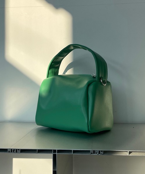 AS KNOW AS plus（アズノゥアズプラス）の「●ノームポーチバッグ（ハンドバッグ・レディース・ブラック/グレー/グリーン・FREE）」の3枚目の写真