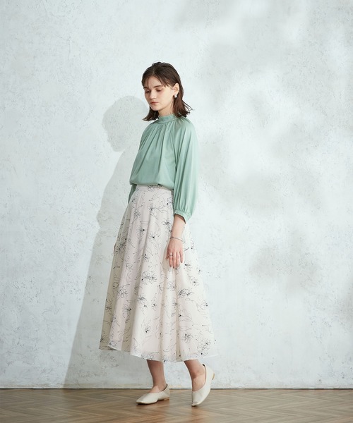 LE SOUK HOLIDAY(ルスークホリデー)の「ギャザーネックプルオーバー(Tシャツ/カットソー・レディース・ネイビー/グリーン/レッド/オフホワイト・M/L)」の11枚目の写真
