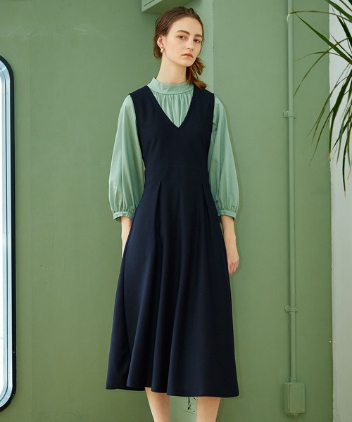 LE SOUK HOLIDAY(ルスークホリデー)の「ギャザーネックプルオーバー(Tシャツ/カットソー・レディース・ネイビー/グリーン/レッド/オフホワイト・M/L)」の5枚目の写真