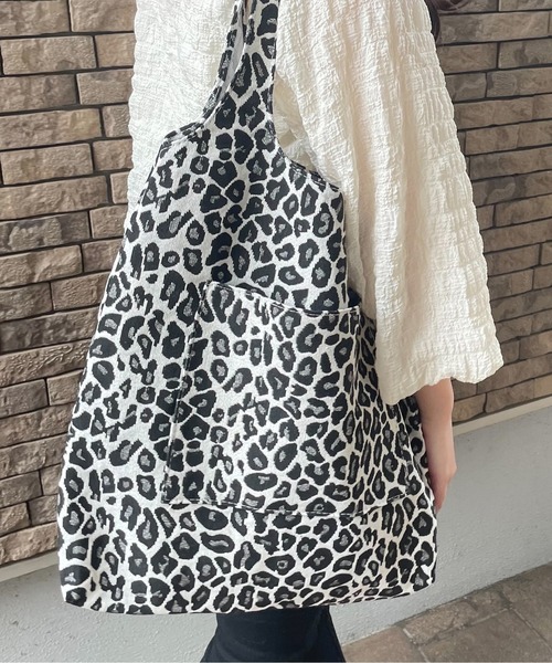 Loco Ocean（ロコオーシャン）の「ジャガード アニマル柄 トートバッグ（トートバッグ・レディース・A/B/C・ONE SIZE）」の7枚目の写真