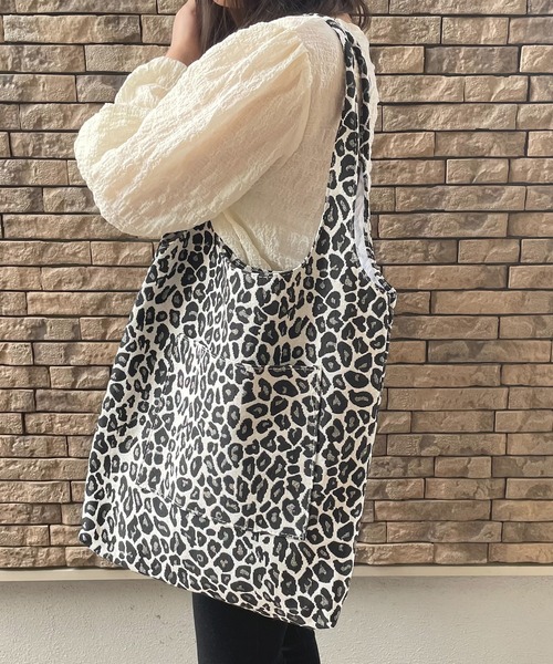 Loco Ocean（ロコオーシャン）の「ジャガード アニマル柄 トートバッグ（トートバッグ・レディース・A/B/C・ONE SIZE）」の11枚目の写真