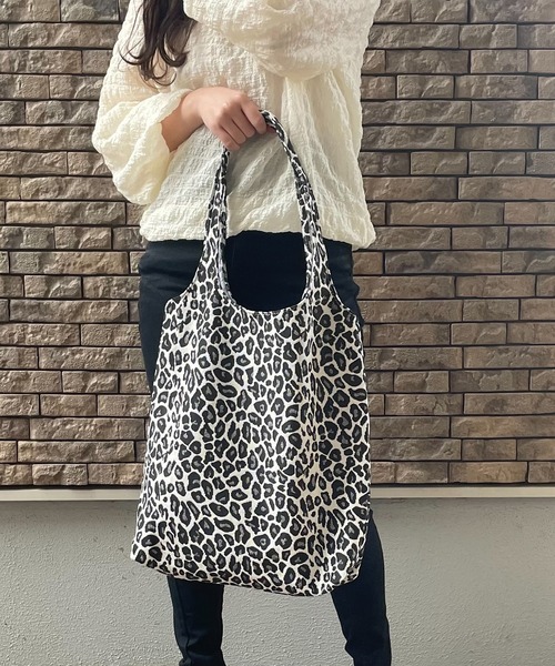 Loco Ocean（ロコオーシャン）の「ジャガード アニマル柄 トートバッグ（トートバッグ・レディース・A/B/C・ONE SIZE）」の12枚目の写真