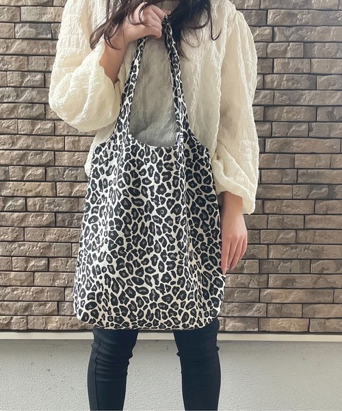 Loco Ocean（ロコオーシャン）の「ジャガード アニマル柄 トートバッグ（トートバッグ・レディース・A/B/C・ONE SIZE）」の13枚目の写真
