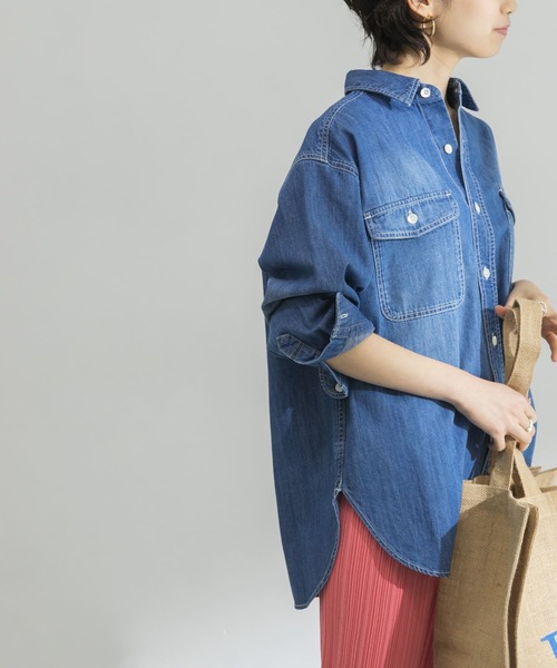 URBAN RESEARCH(アーバンリサーチ)の「『Oggi 5月号掲載』インディゴデニムシャツ(シャツ/ブラウス・レディース・インディゴブルー・36/38)」の7枚目の写真