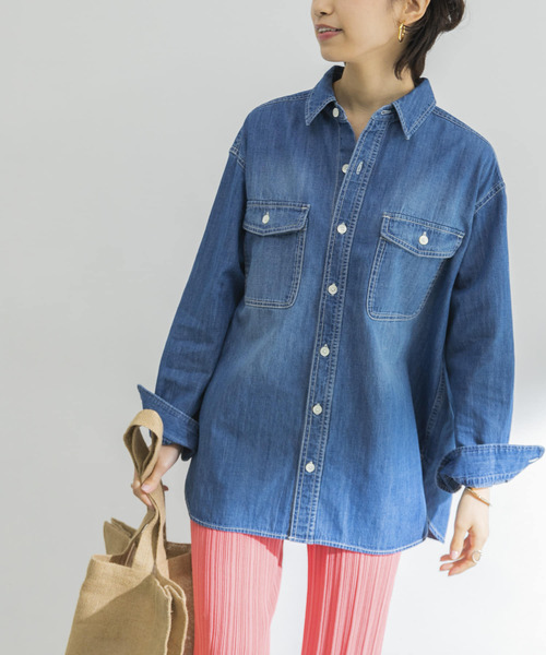 URBAN RESEARCH(アーバンリサーチ)の「『Oggi 5月号掲載』インディゴデニムシャツ(シャツ/ブラウス・レディース・インディゴブルー・36/38)」の14枚目の写真