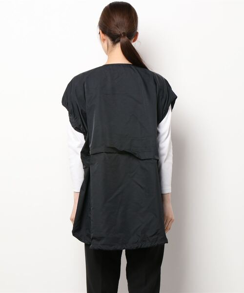 nemne store（ネンネストア）の「ナイロンジップベスト（ベスト・レディース・ブラック/アイボリー・フリー）」の12枚目の写真