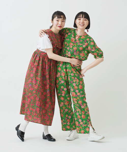 I am I in fact...（アイアムアイインファクト）の「虎華 TORA HANA  apron ワンピース（ワンピース・レディース・レッド/グリーン・FREE）」の6枚目の写真