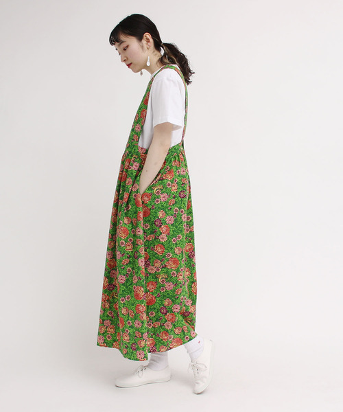 I am I in fact...（アイアムアイインファクト）の「虎華 TORA HANA  apron ワンピース（ワンピース・レディース・レッド/グリーン・FREE）」の7枚目の写真
