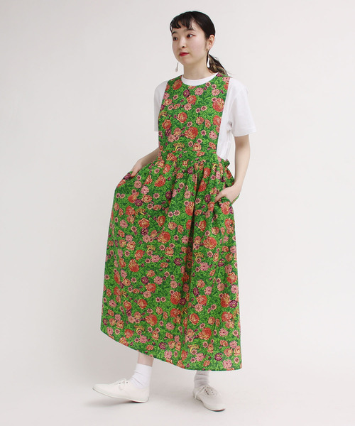 I am I in fact...（アイアムアイインファクト）の「虎華 TORA HANA  apron ワンピース（ワンピース・レディース・レッド/グリーン・FREE）」の20枚目の写真