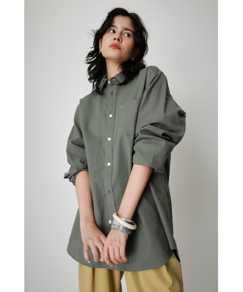 AZUL by moussy（アズールバイマウジー）の「OXFORD BASIC SHIRTS/オックスフォードベーシックシャツ（シャツ/ブラウス・メンズ・ホワイト/カーキ/ブルー・LARGE/MEDIUM/SMALL）」の3枚目の写真