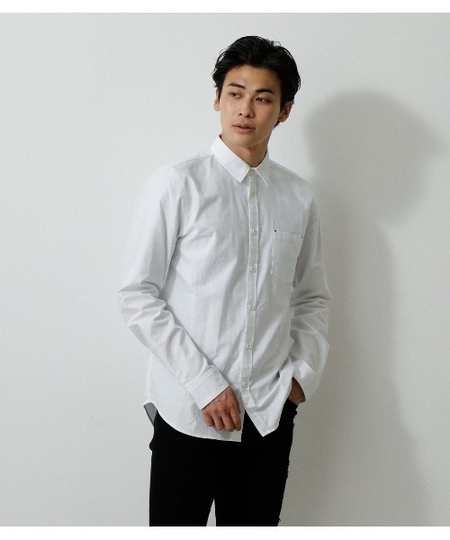 AZUL by moussy（アズールバイマウジー）の「OXFORD BASIC SHIRTS/オックスフォードベーシックシャツ（シャツ/ブラウス・メンズ・ホワイト/カーキ/ブルー・LARGE/MEDIUM/SMALL）」の4枚目の写真