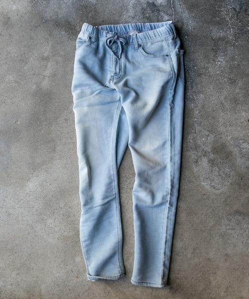 oblekt（オブレクト）の「LADYS COMFY DENIM（デニムパンツ・レディース・ホワイト/ライトブルー/ブラック/グレー/ダークインディゴブルー/ブルー/ネイビー・MEDIUM/LARGE/SMALL/X-SMALL）」の4枚目の写真