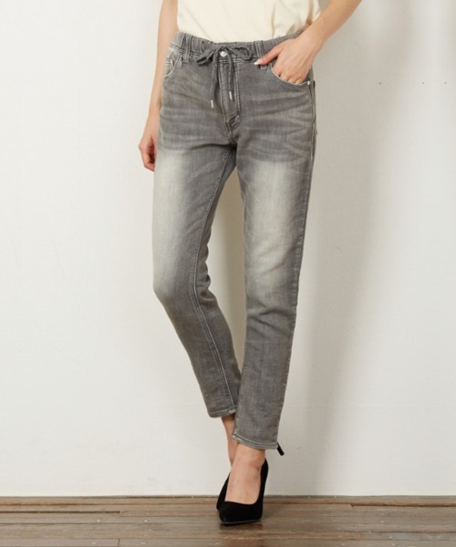 oblekt（オブレクト）の「LADYS COMFY DENIM（デニムパンツ・レディース・ホワイト/ライトブルー/ブラック/グレー/ダークインディゴブルー/ブルー/ネイビー・MEDIUM/LARGE/SMALL/X-SMALL）」の13枚目の写真