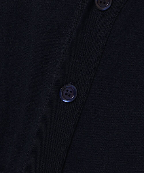 BEAMS F（ビームスエフ）の「AIME TRICOT by MAUCHAUFFEE / Vネック カーディガン（カーディガン/ボレロ・メンズ・ブラック/ネイビー・1/2/3）」の8枚目の写真