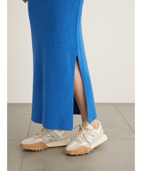 emmi（エミ）の「【emmi atelier】ローゲージリネン混スカート（スカート・レディース・ブラック/オフホワイト/ブルー・FREE）」の21枚目の写真