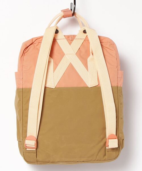 FJALL RAVEN (フェールラーベン)の「Kanken Art (FJALLRAVEN/フェールラーベン)(バックパック/リュック・レディース・ブラウン系/ブルー系/ピンク系・ONE SIZE)」の4枚目の写真