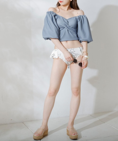 Chico(チコ)の「【水着/パンツ/WEB限定】サイドフリルショーツ(水着・レディース・ホワイト/ブラック/ホワイト系その他2/ホワイト系その他3/ブラック系その他2/ブラック系その他3・FREE)」の20枚目の写真