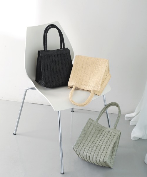 Bou Jeloud（ブージュルード）の「【WEB限定】トトノウペーパートート（かごバッグ・レディース・ブラック/グリーン/アイボリー・-）」の4枚目の写真