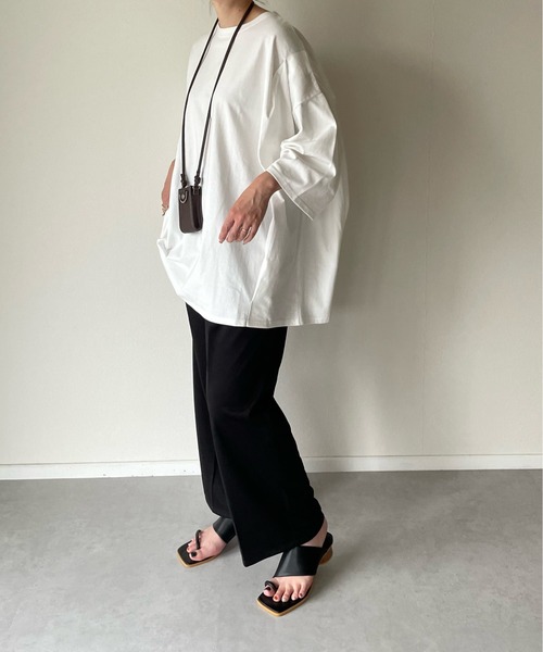 y/m by misato（イムバイミサト）の「タックオーバートップス（Tシャツ/カットソー・レディース・ホワイト/ブラック・FREE）」の13枚目の写真