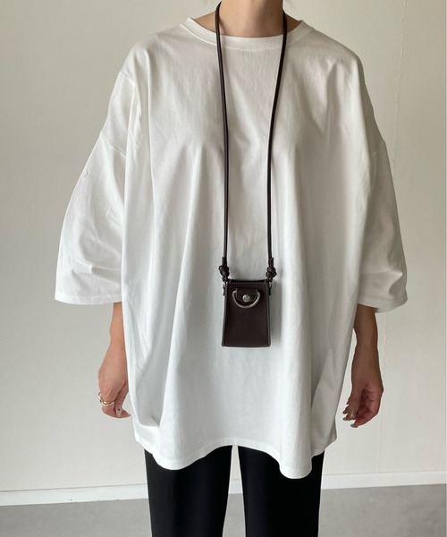 y/m by misato（イムバイミサト）の「タックオーバートップス（Tシャツ/カットソー・レディース・ホワイト/ブラック・FREE）」の3枚目の写真