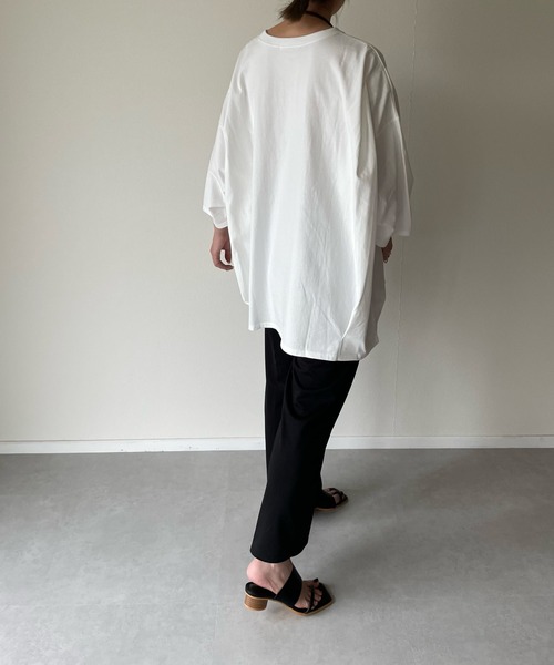 y/m by misato（イムバイミサト）の「タックオーバートップス（Tシャツ/カットソー・レディース・ホワイト/ブラック・FREE）」の6枚目の写真