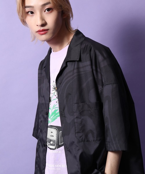 re_k by JUNRED（レクバイジュンレッド）の「re_k by JUNRED / オーバーシルエットマーブルハーフスリーブシャツ（シャツ/ブラウス・メンズ・ブラック/オレンジ・S/M/L）」の5枚目の写真