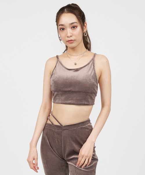 SPIRALGIRL(スパイラルガール)の「バックオープンパット付きベロアビスチェ(キャミソール・レディース・ブラック/ブルー/キャメル・FREE)」の16枚目の写真