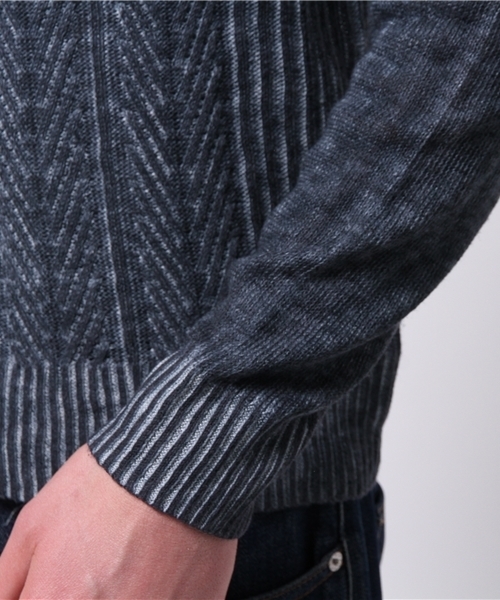 JOURNAL STANDARD（ジャーナルスタンダード）の「C/L ケーブルプリントクルーネックニット #（ニット/セーター・メンズ・ネイビー/ブルー系その他/グレー・MEDIUM/LARGE）」の8枚目の写真