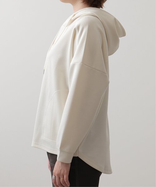 frames RAY CASSIN（フレームスレイカズン）の「ダンボールニット変形ポケット付きドルマンプルパーカー（パーカー・レディース・ブラック/ピンク/ブルー/キナリ・FREE）」の13枚目の写真