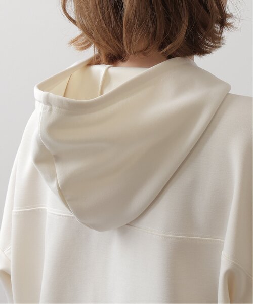 frames RAY CASSIN（フレームスレイカズン）の「ダンボールニット変形ポケット付きドルマンプルパーカー（パーカー・レディース・ブラック/ピンク/ブルー/キナリ・FREE）」の15枚目の写真