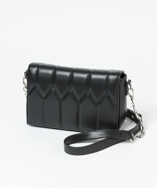 PAGEBOY（ページボーイ）の「ボリュームキルトBAG（ショルダーバッグ・レディース・ブラック/オレンジ・FREE）」の2枚目の写真