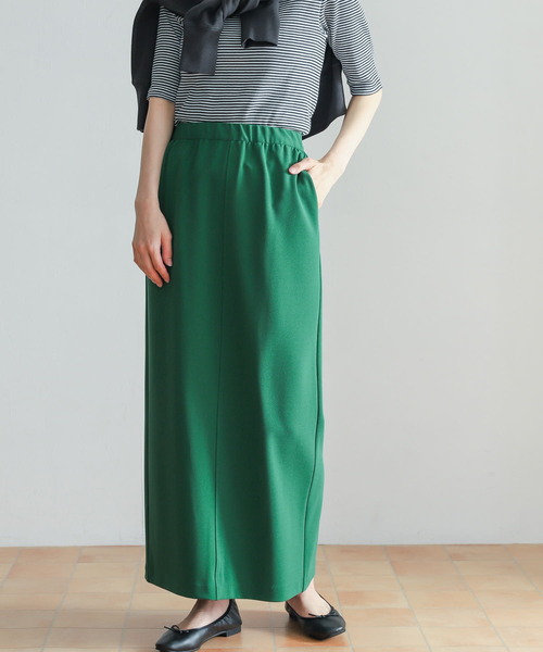 URBAN RESEARCH DOORS（アーバンリサーチドアーズ）の「カラーストレッチタイトスカート（スカート・レディース・ブルー/グリーン/ブラック・SMALL/MEDIUM）」の19枚目の写真