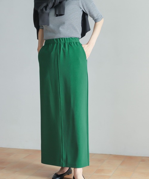 URBAN RESEARCH DOORS（アーバンリサーチドアーズ）の「カラーストレッチタイトスカート（スカート・レディース・ブルー/グリーン/ブラック・SMALL/MEDIUM）」の22枚目の写真