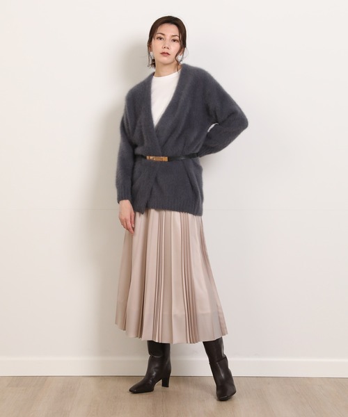INED(イネド)の「カシミヤブレンドフォックスカーディガン ヒップが隠れるレングス(カーディガン/ボレロ・レディース・チャコールグレー/キャメル・9号)」の10枚目の写真