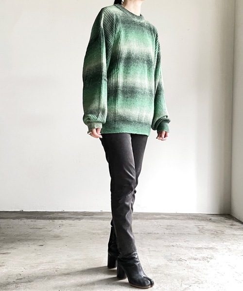 COMMON WARE（コモンウェアー）の「COMMONWARE:GRADATION KNIT C/N L/S/グラデーションニットクルーネック（ニット/セーター・レディース・グリーン/ベージュ/ブラック/マルチ・L/XL/M）」の12枚目の写真