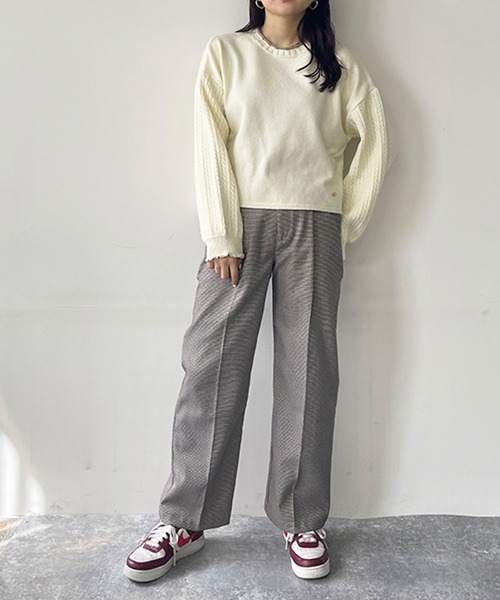 179/WG(イチナナキュウダブルジー)の「袖ケーブルニット(ニット/セーター・レディース・グレー/オフホワイト/ブルー/グリーン・FREE)」の13枚目の写真
