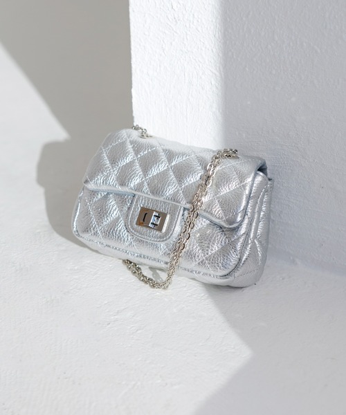 LAVEANGE(ラビアンジェ)の「【本革】チェーンキルティングバッグ LAVEANGE(ラビアンジェ)の「【本革】チェーンキルティングバッグ