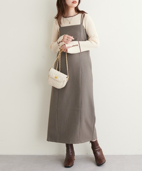 natural couture(ナチュラルクチュール)の「2022AWアイテム/一段階上のおしゃれを楽しめる1枚 袖口釦配色ニット(ニット/セーター・レディース・ピンク/グリーン/モカ/ブラック/アイボリー・FREE)」の9枚目の写真