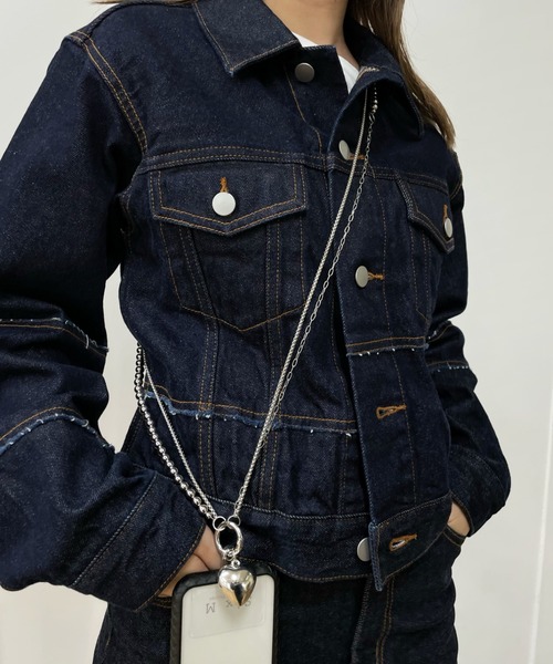 WHO'S WHO gallery（フーズフーギャラリー）の「【SixM/シックスエム】ダブルスマホチェーン（スマホグッズ・レディース・シルバー・FREE）」の2枚目の写真