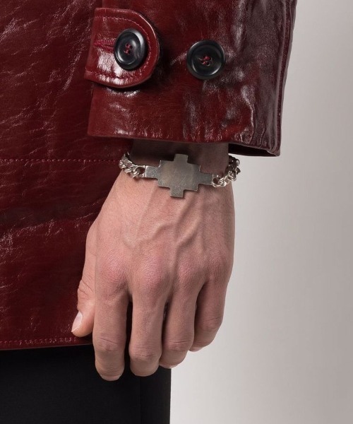 MARCELO BURLON（マルセロ・バーロン）の「【MARCELO BURLON】CROSS BRACELET（ブレスレット・メンズ・ゴールド/シルバー・FREE）」の3枚目の写真