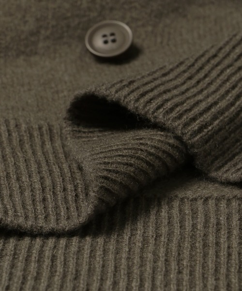 LAATO(ラート)の「LOOSE WOOL CARDIGAN(カーディガン/ボレロ・レディース・チャコールグレー/オフホワイト・FREE)」の8枚目の写真