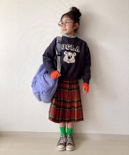 UCLA（ユーシーエルエー）の「【KIDS】【UCLA/ユーシーエルエー】TYPY別注BIG JOEプリントスウェット（スウェット・キッズ・チャコールグレー・L/S/XL/M/XXL）」の12枚目の写真