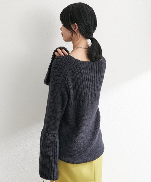 SHENERY（シーナリー）の「ローゲージ畦切替プルオーバー（ニット/セーター・レディース・ネイビー/アイボリー・FREE）」の12枚目の写真