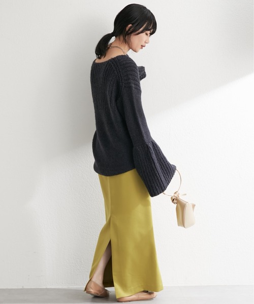 SHENERY（シーナリー）の「ローゲージ畦切替プルオーバー（ニット/セーター・レディース・ネイビー/アイボリー・FREE）」の16枚目の写真