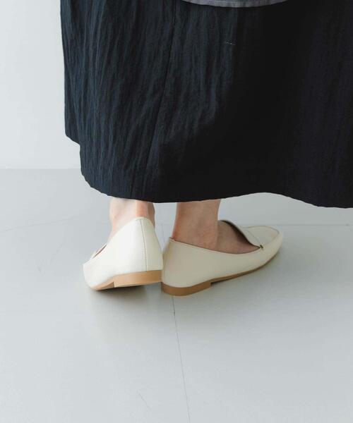 RODE SKO（ロデスコ）の「『MADE IN JAPAN』スクエアトゥプチメタルローファー（ローファー・レディース・ブラック/ブラウン系その他/オフホワイト/ベージュ系その他/グレー系その他/ブラック系その他/ブラウン・36/37/38）」の16枚目の写真