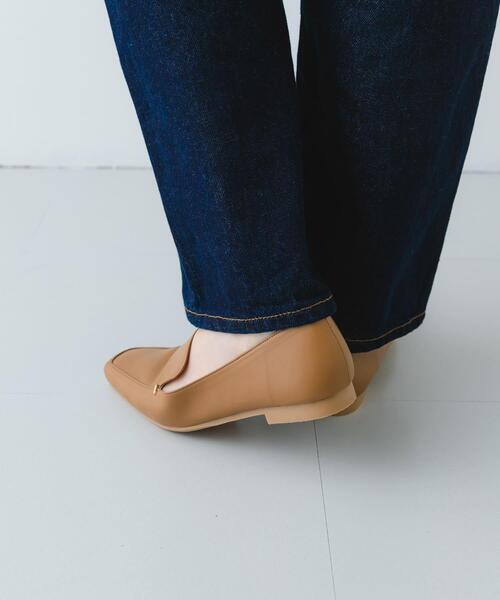 RODE SKO(ロデスコ)の「『MADE IN JAPAN』スクエアトゥプチメタルローファー(ローファー・レディース・ブラック/ブラウン系その他/オフホワイト/ベージュ系その他/グレー系その他/ブラック系その他/ブラウン・36/37/38)」の16枚目の写真