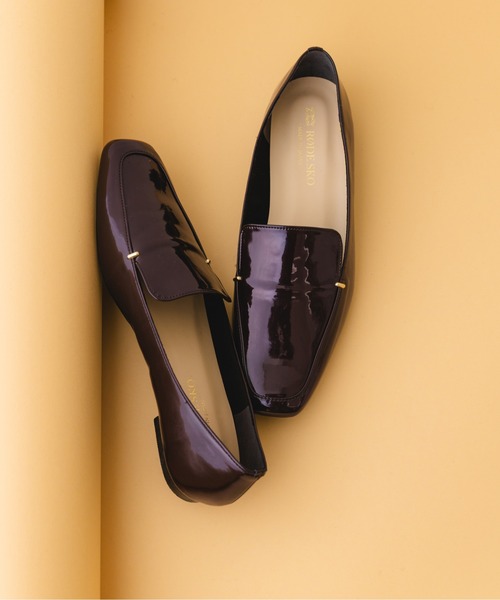 RODE SKO(ロデスコ)の「『MADE IN JAPAN』スクエアトゥプチメタルローファー(ローファー・レディース・ブラック/ブラウン系その他/オフホワイト/ベージュ系その他/グレー系その他/ブラック系その他/ブラウン・36/37/38)」の6枚目の写真