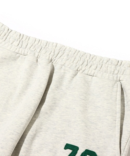 UGG（アグ）の「UGG@mos 78ロゴ スウェットパンツ / アグ ナナジュウハチロゴ スウェットパンツ（スウェットパンツ・レディース・ライトグレー/グリーン/ネイビー・M/L/XL）」の11枚目の写真