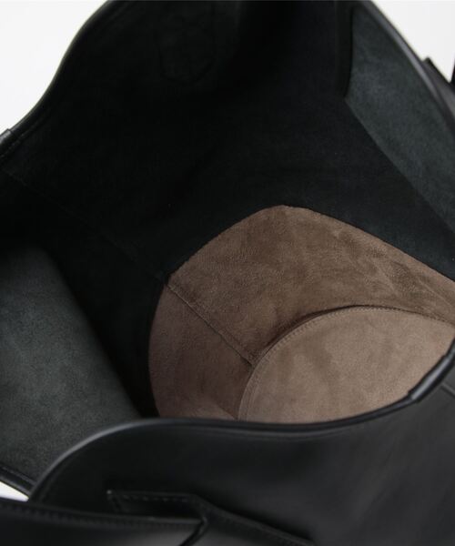 J&M Davidson(ジェイアンドエムデヴィッドソン)の「レイ バケット(ショルダーバッグ・レディース・ブラック・FREE)」の4枚目の写真