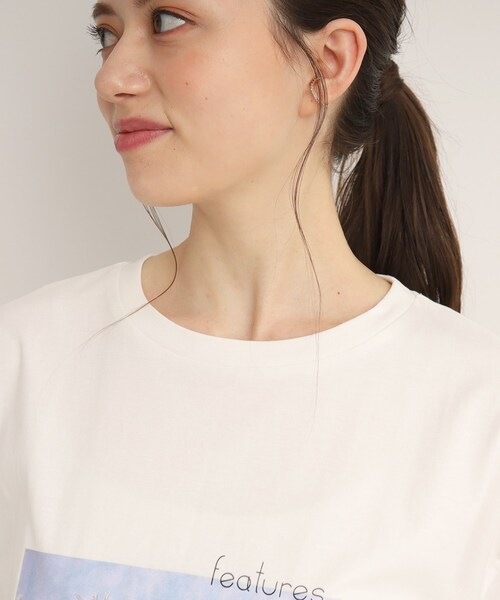 SHOO・LA・RUE（シューラルー）の「◆【プチプラ/コットン100%】選べるプリント バリエーション！垢抜け半袖Tシャツ（Tシャツ/カットソー・レディース・ゴールド系その他/チャコール/オレンジ系その他5/ホワイト系8/ホワイト系9/黄緑系/ブルー系/ホワイト系6/ブラック系3/パープル系5/ブラック系4/オフホワイト・03/04/02）」の16枚目の写真